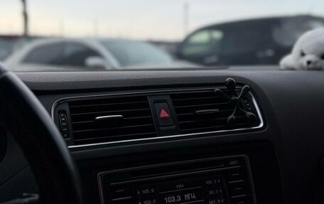 Volkswagen Jetta VI, 2014 год, 1 100 000 рублей, 10 фотография