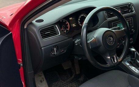 Volkswagen Jetta VI, 2014 год, 1 100 000 рублей, 6 фотография