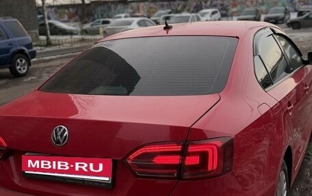 Volkswagen Jetta VI, 2014 год, 1 100 000 рублей, 2 фотография