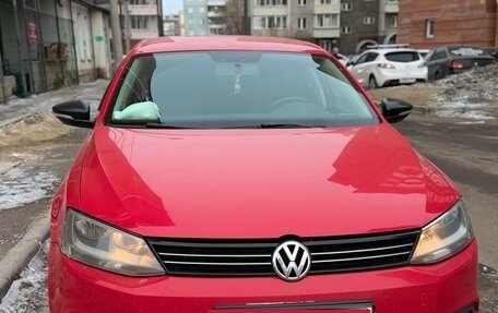 Volkswagen Jetta VI, 2014 год, 1 100 000 рублей, 3 фотография