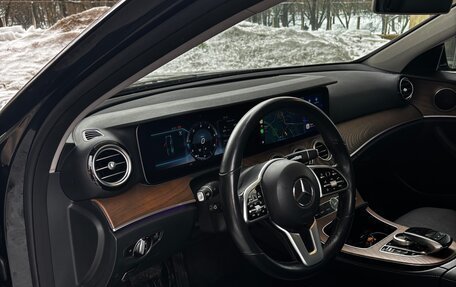 Mercedes-Benz E-Класс, 2019 год, 3 860 000 рублей, 13 фотография