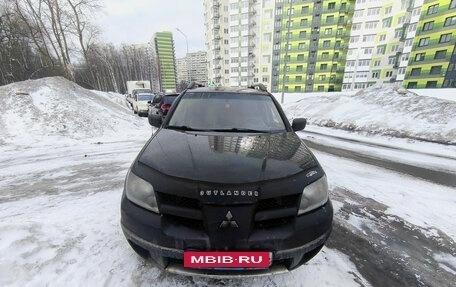 Mitsubishi Outlander III рестайлинг 3, 2002 год, 400 000 рублей, 5 фотография