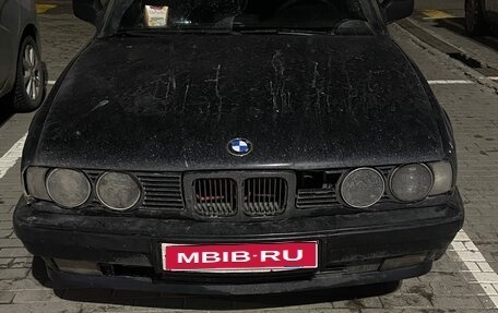 BMW 5 серия, 1991 год, 350 000 рублей, 1 фотография