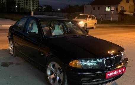 BMW 3 серия, 1998 год, 630 000 рублей, 1 фотография