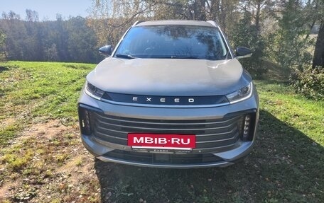 CheryExeed TXL, 2023 год, 2 200 000 рублей, 9 фотография