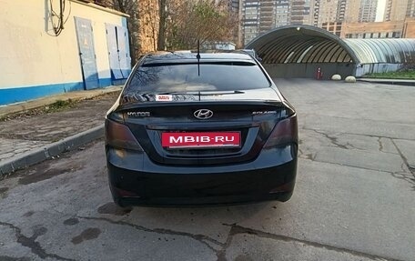 Hyundai Solaris II рестайлинг, 2015 год, 1 200 000 рублей, 3 фотография