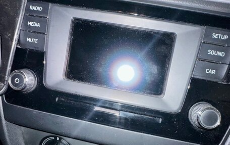 Skoda Rapid I, 2016 год, 1 350 000 рублей, 12 фотография