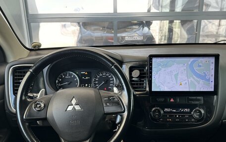 Mitsubishi Outlander III рестайлинг 3, 2014 год, 1 250 000 рублей, 9 фотография