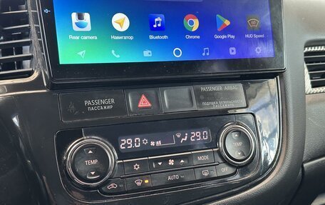 Mitsubishi Outlander III рестайлинг 3, 2014 год, 1 250 000 рублей, 11 фотография