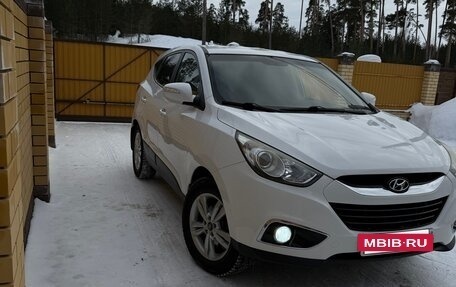 Hyundai ix35 I рестайлинг, 2013 год, 1 350 000 рублей, 2 фотография