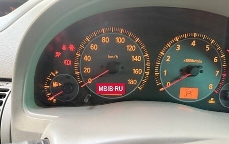 Nissan Skyline, 2004 год, 500 000 рублей, 8 фотография