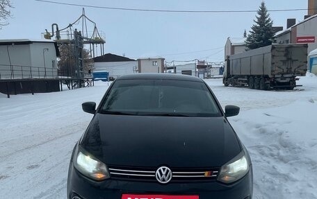 Volkswagen Polo VI (EU Market), 2013 год, 550 000 рублей, 2 фотография