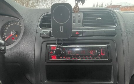 Volkswagen Polo VI (EU Market), 2013 год, 550 000 рублей, 14 фотография