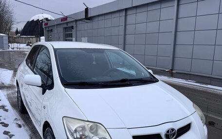 Toyota Auris II, 2008 год, 650 000 рублей, 2 фотография