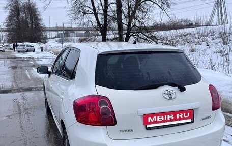 Toyota Auris II, 2008 год, 650 000 рублей, 4 фотография