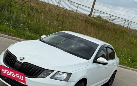 Skoda Octavia, 2018 год, 1 050 000 рублей, 4 фотография