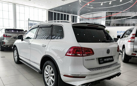 Volkswagen Touareg III, 2015 год, 3 250 000 рублей, 11 фотография