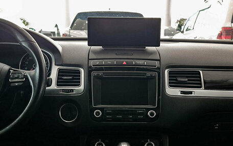 Volkswagen Touareg III, 2015 год, 3 250 000 рублей, 19 фотография