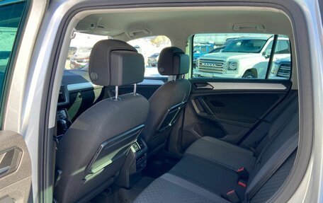 Volkswagen Tiguan II, 2017 год, 2 350 000 рублей, 13 фотография