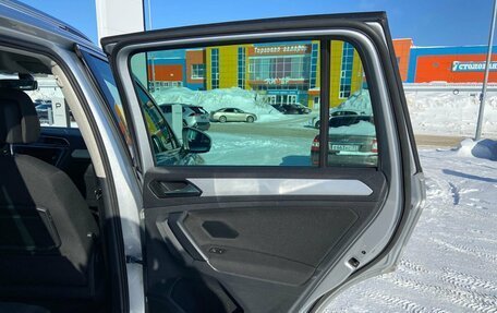 Volkswagen Tiguan II, 2017 год, 2 350 000 рублей, 10 фотография