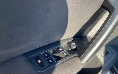 Volkswagen Tiguan II, 2017 год, 2 350 000 рублей, 16 фотография