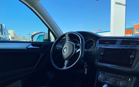 Volkswagen Tiguan II, 2017 год, 2 350 000 рублей, 29 фотография