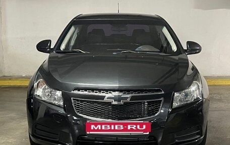 Chevrolet Cruze II, 2009 год, 390 000 рублей, 3 фотография