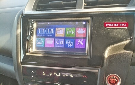 Honda Fit III, 2019 год, 1 150 000 рублей, 14 фотография