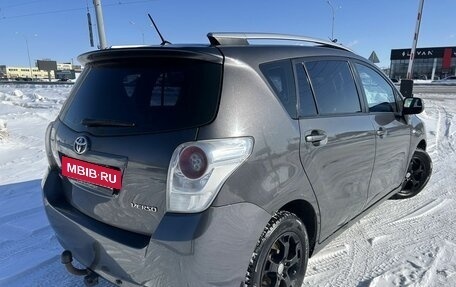 Toyota Verso I, 2010 год, 790 000 рублей, 6 фотография