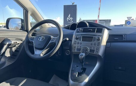 Toyota Verso I, 2010 год, 790 000 рублей, 12 фотография