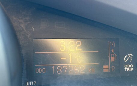 Toyota Verso I, 2010 год, 790 000 рублей, 25 фотография