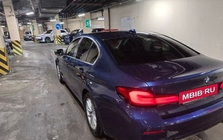 BMW 5 серия, 2021 год, 4 920 000 рублей, 2 фотография