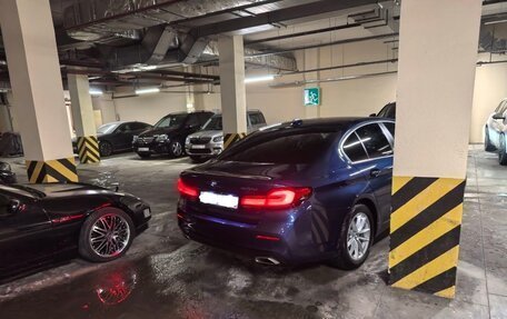 BMW 5 серия, 2021 год, 4 920 000 рублей, 4 фотография