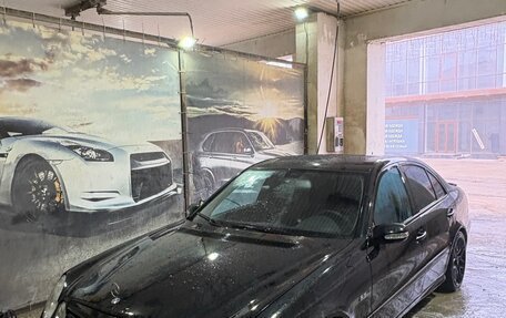 Mercedes-Benz E-Класс, 2003 год, 1 300 000 рублей, 2 фотография