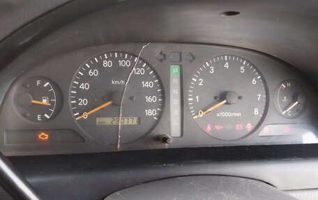 Toyota Ipsum II, 1996 год, 550 000 рублей, 16 фотография