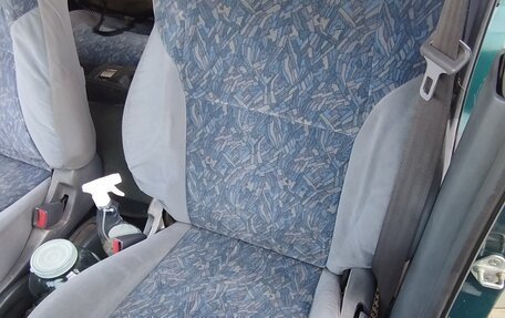 Toyota Ipsum II, 1996 год, 550 000 рублей, 19 фотография