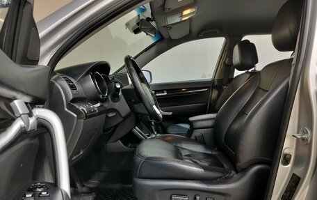 KIA Sorento II рестайлинг, 2010 год, 1 230 000 рублей, 18 фотография