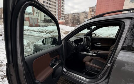 Mercedes-Benz GLB, 2021 год, 4 200 000 рублей, 22 фотография