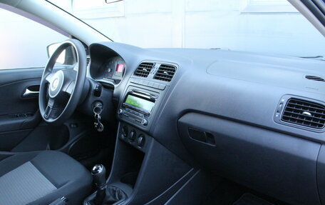 Volkswagen Polo VI (EU Market), 2013 год, 875 000 рублей, 5 фотография