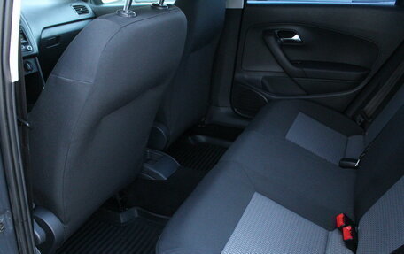 Volkswagen Polo VI (EU Market), 2013 год, 875 000 рублей, 18 фотография