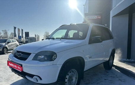 Chevrolet Niva I рестайлинг, 2017 год, 694 220 рублей, 3 фотография