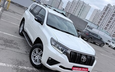 Toyota Land Cruiser Prado 150 рестайлинг 2, 2021 год, 8 000 000 рублей, 1 фотография