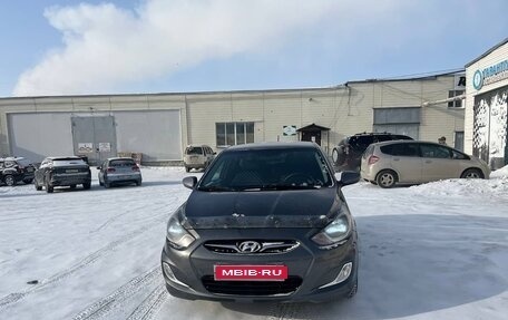 Hyundai Solaris II рестайлинг, 2012 год, 969 000 рублей, 1 фотография