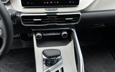 Geely Coolray I, 2023 год, 1 500 000 рублей, 12 фотография