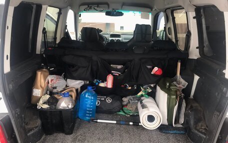 Peugeot Partner II рестайлинг 2, 2007 год, 590 000 рублей, 4 фотография