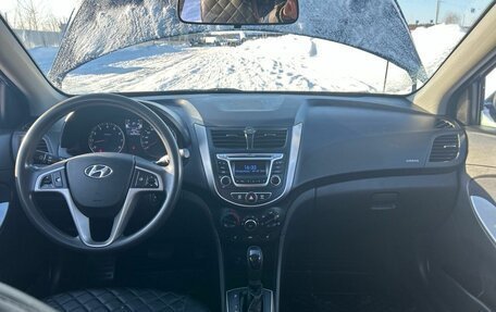 Hyundai Solaris II рестайлинг, 2014 год, 990 000 рублей, 5 фотография