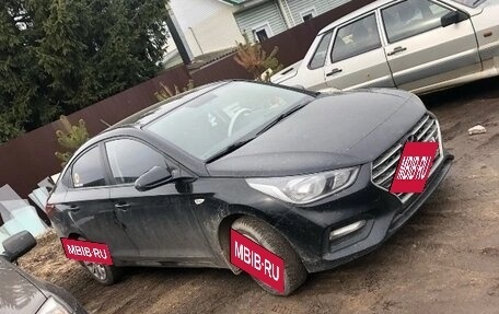 Hyundai Solaris II рестайлинг, 2017 год, 950 000 рублей, 3 фотография