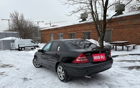 Mercedes-Benz C-Класс, 2004 год, 740 000 рублей, 9 фотография