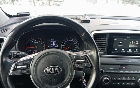 KIA Sportage IV рестайлинг, 2019 год, 2 200 000 рублей, 3 фотография