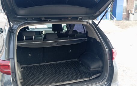 KIA Sportage IV рестайлинг, 2019 год, 2 200 000 рублей, 8 фотография